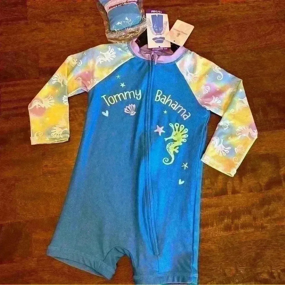NWT Tommy Bahama Baby Toddler Girl 2-Piece Swimsuit Swim Hat Set 18-24 Months - Picture 3 of 7